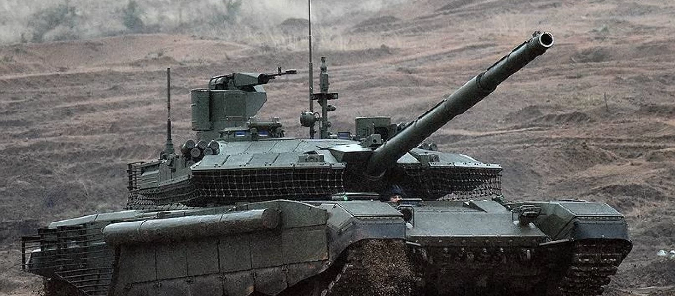 O ρωσικός στρατός υποδέχεται το άρμα μάχης T-90 (βίντεο)